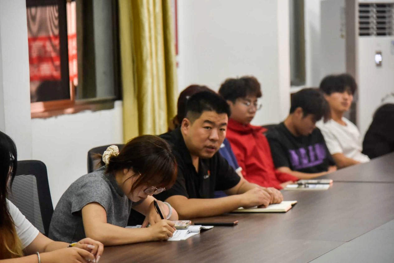 微信图片_2025-10-16_222440_689.png